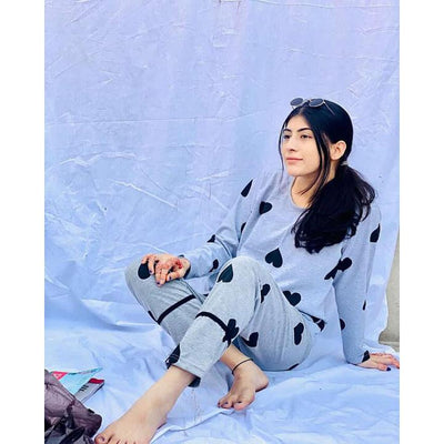 SR-GREY HEARTS PRINTED NIGHT SUIT